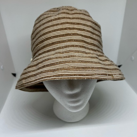 August bucket hat natural colors size OSFM - Picture 1 of 7